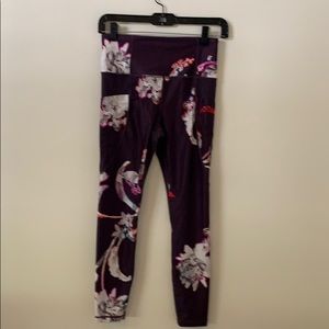 Athleta 7/8 floral leggings